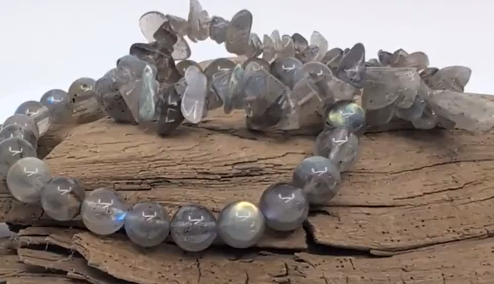 8mm and chip labradorite round bead bracelet showing blue-green iridescent flash.