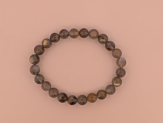 Top-down view of 8mm labradorite round bead stretch bracelet.
