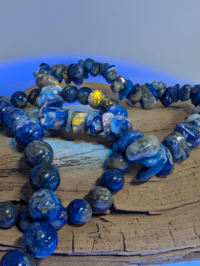UV light Lapis Lazuli shot