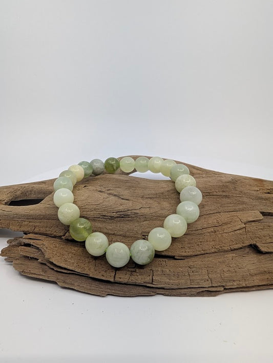 8MM Milk Jade bracelet with pastel green beads