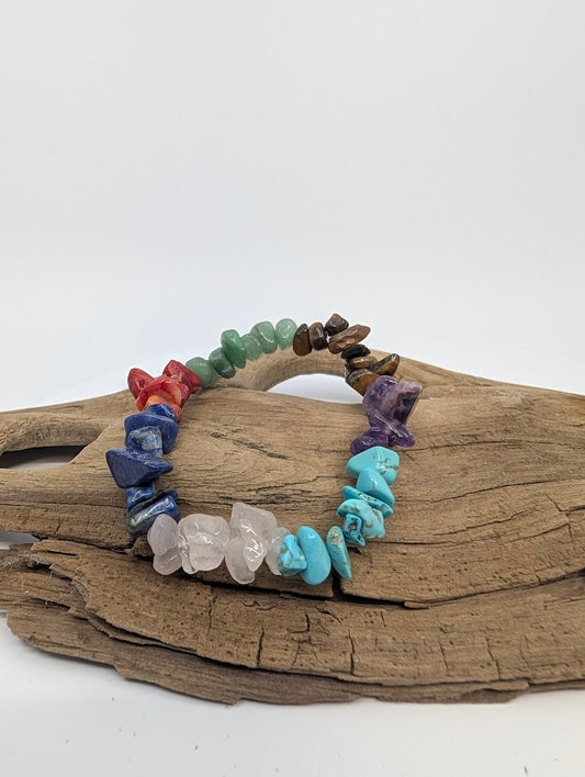 Mixed crystal chip bracelet with amethyst, aventurine, sodalite, rose quartz and dyed howlite on driftwood