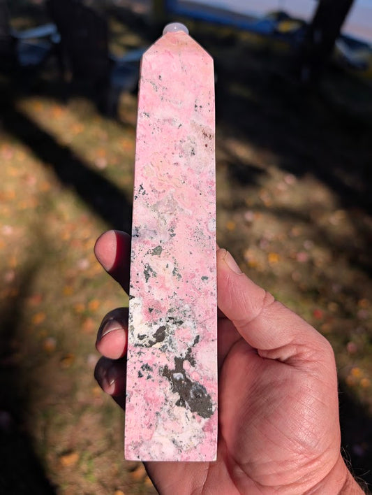Peruvian Rhodonite Tower #1, 198 mm, 595 g — front face showing vivid pink with black manganese veining