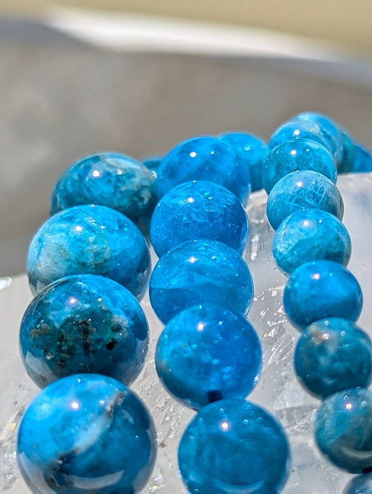 HQ Blue Apatite Bracelet (6mm, 8mm & 10mm Round Beads) – Madagascar - Legacy Crystals and Minerals