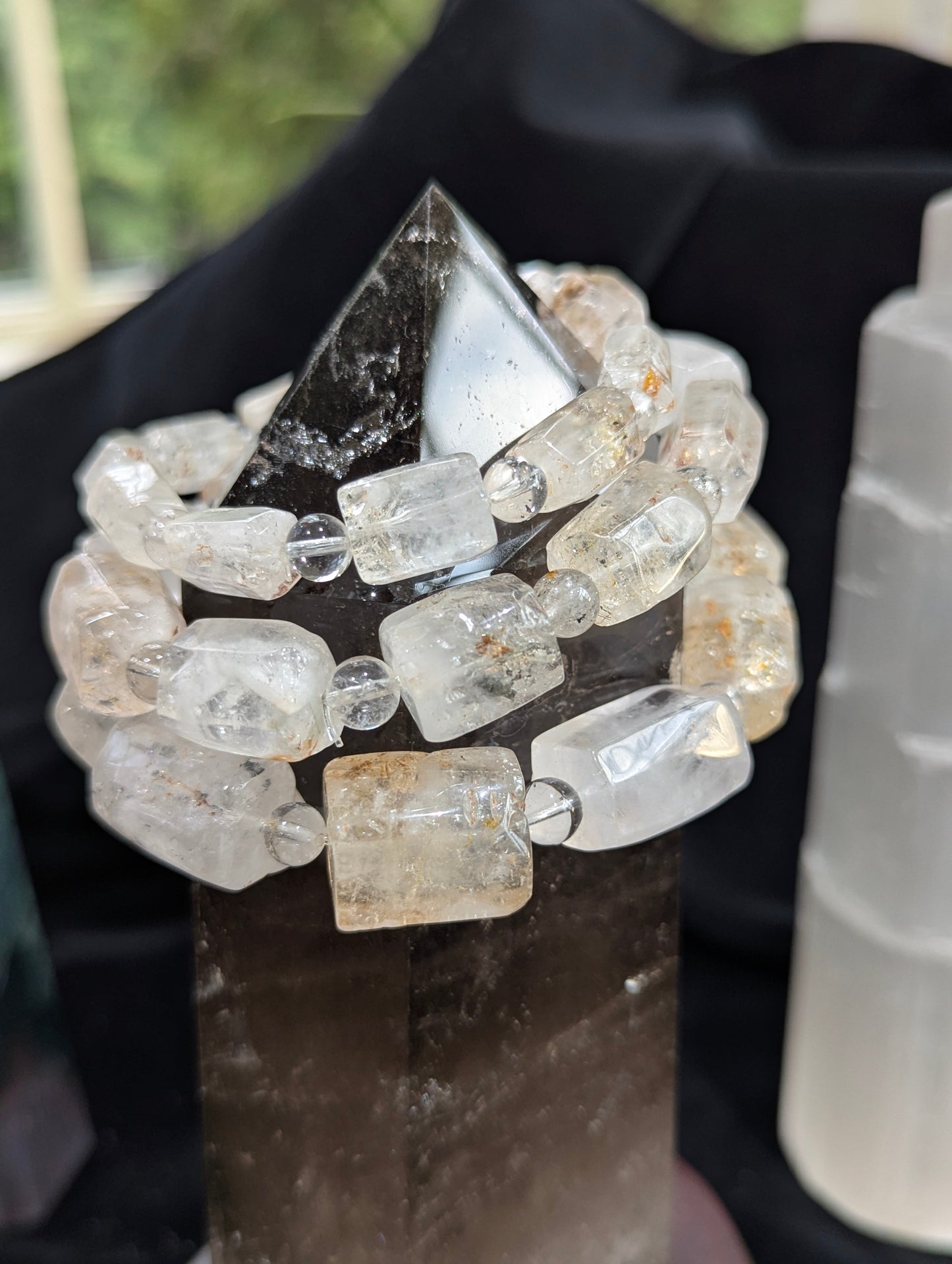 Petroleum Quartz Freeform Bracelet – UV-Reactive Hydrocarbon Inclusions