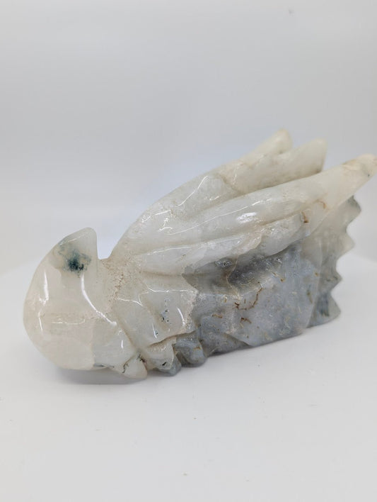 Side profile showing orbicular patterns and chalcedony detail