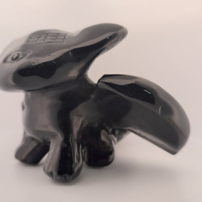 Black Obsidian Toothless Carving – 910 g