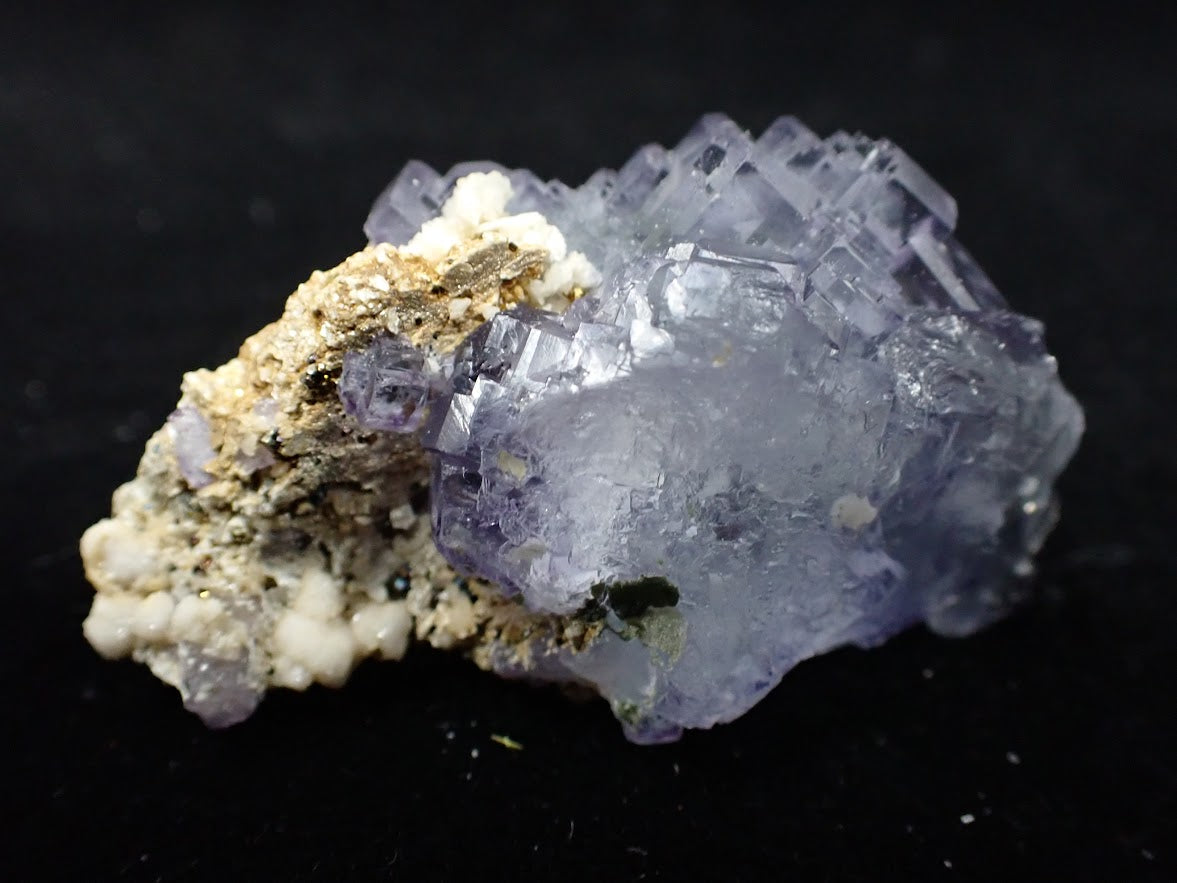 Vivid Purple Yaogangxian (YGX) Fluorite with Golden Pyrite (1″ × 1″ × 1″, 37g)