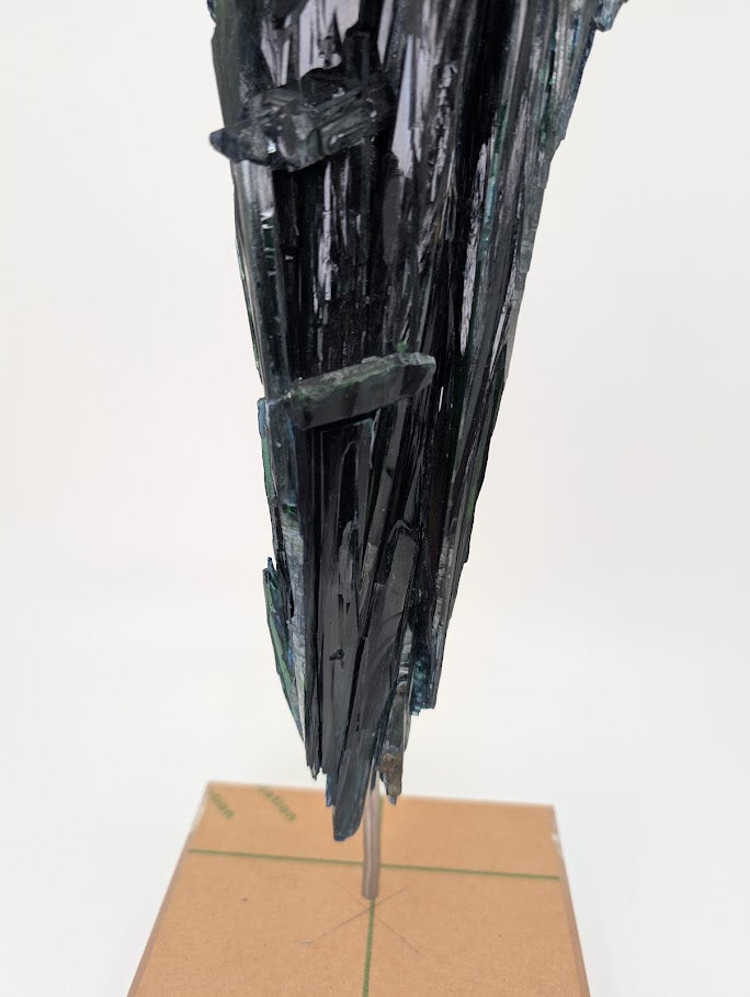 Vivianite Specimen - 1.9kg, 38cm Tall - Cabeca do Cachorro Claim, Amazonas, Brazil