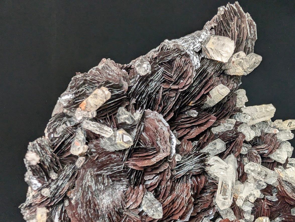 Museum-Grade Magnetic Iron Rose Hematite (Mushketovite) with Quartz – Jinlong Hill, Guangdong, China