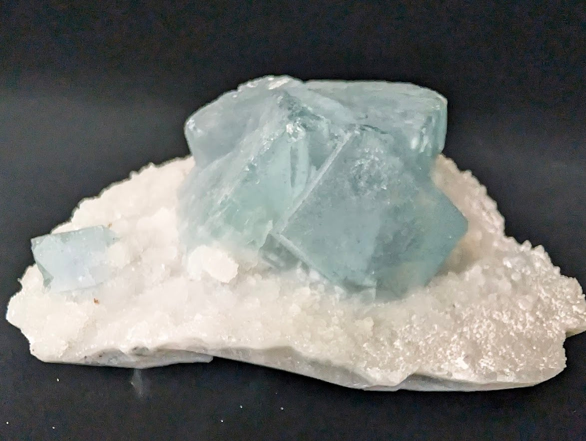 Blue Phantom Fluorite on Quartz – Yaogangxian Mine, China