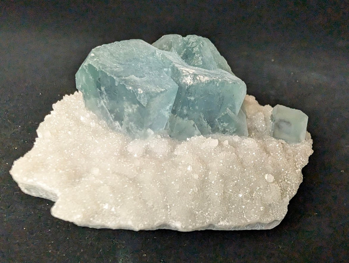 Blue Phantom Fluorite on Quartz – Yaogangxian Mine, China