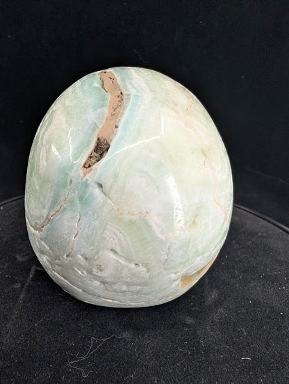Blue Aragonite Skull – 1kg Hand-Carved Aqua Mineral Specimen