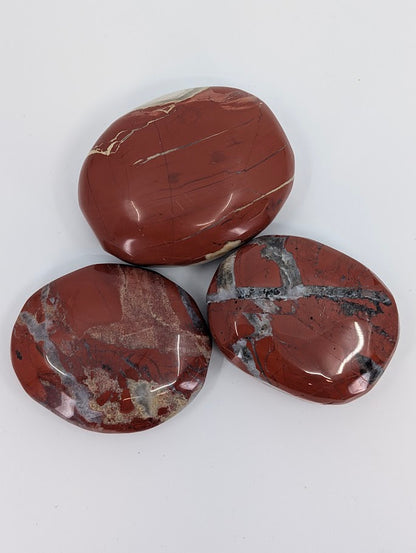 Red Jasper Palm Stone – Large & Extra Large (190 g / 280 g)