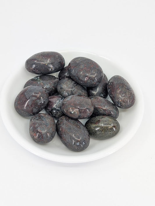 African Bloodstone tumbled stones AA grade – main product image