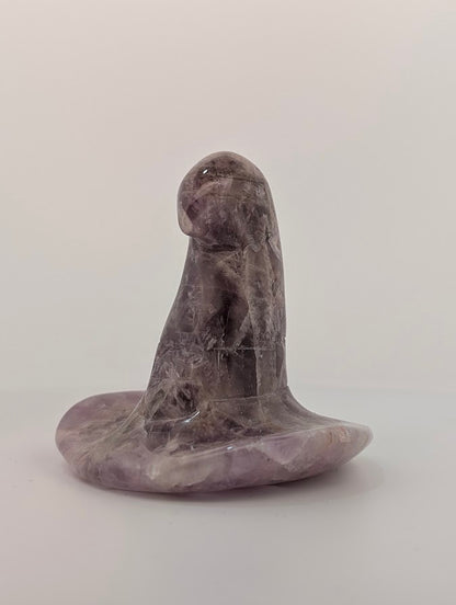 Amethyst witch hat carving – side profile