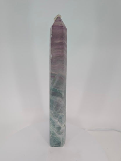 Fluorite tower – purple-to-green color banding