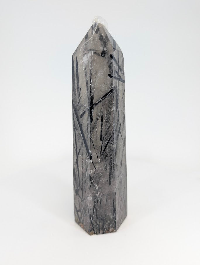 Brazilian tourmalinated quartz with sharp black inclusions