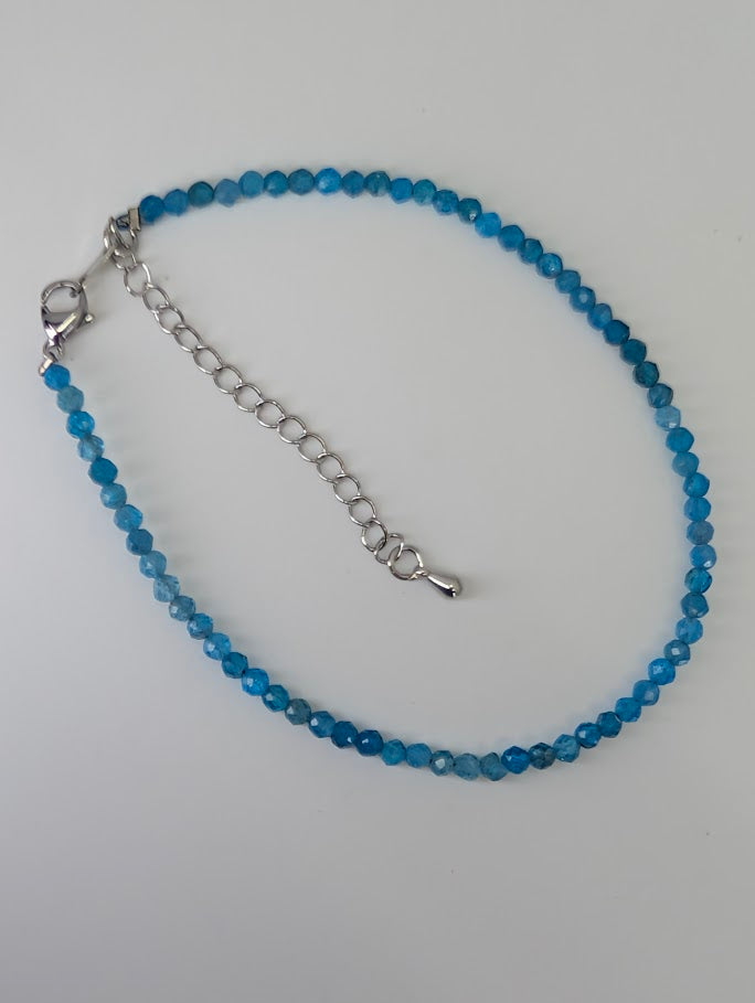3 mm faceted Blue Apatite bracelet with clasp, bright ocean-blue color