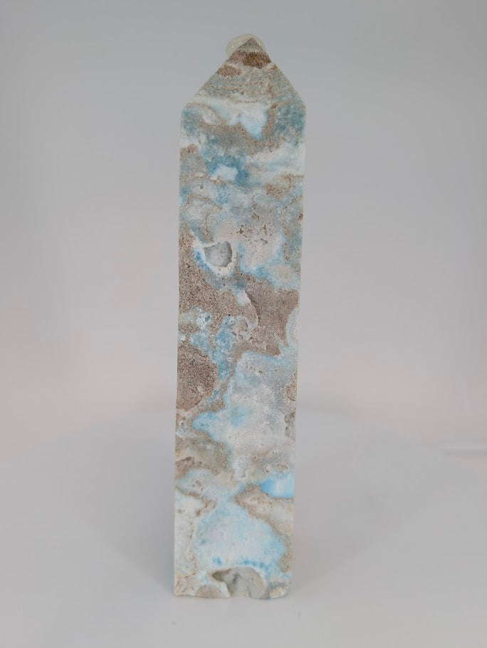 Blue Aragonite tower – detailed view of natural cavities