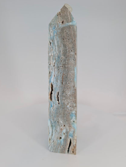 Blue Aragonite tower – smooth face showing color variation
