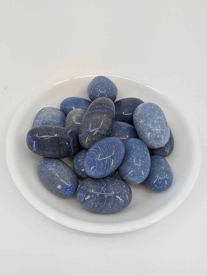 Blue Aventurine tumbled stones AA grade polished high gloss – main product image