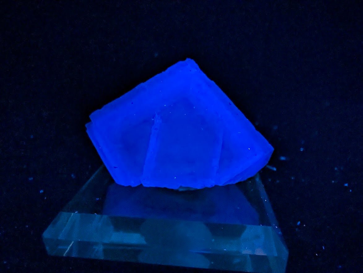 Blue Jelly Fluorite with Phantom Zoning – Yaogangxian (YGX) Mine, China - Legacy Crystals and Minerals