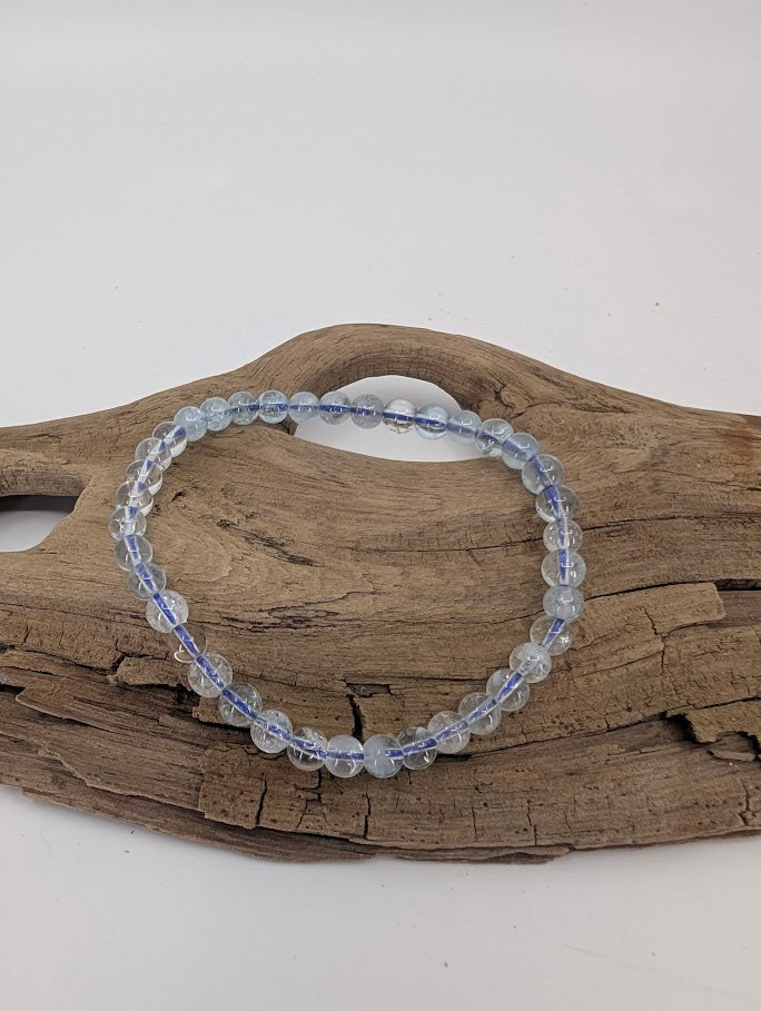 4 mm clear aquamarine bracelet showing ice-blue translucence