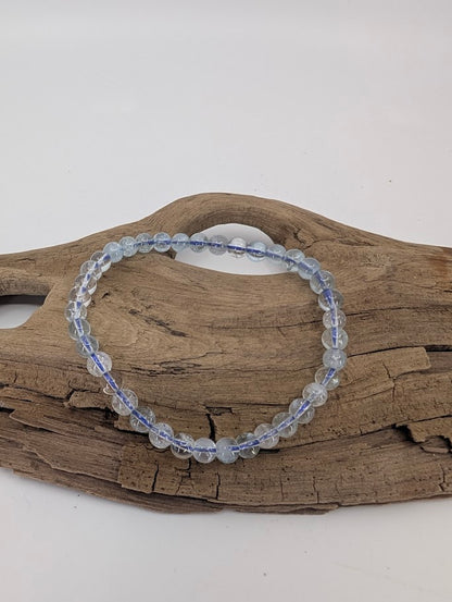4 mm clear aquamarine bracelet showing ice-blue translucence