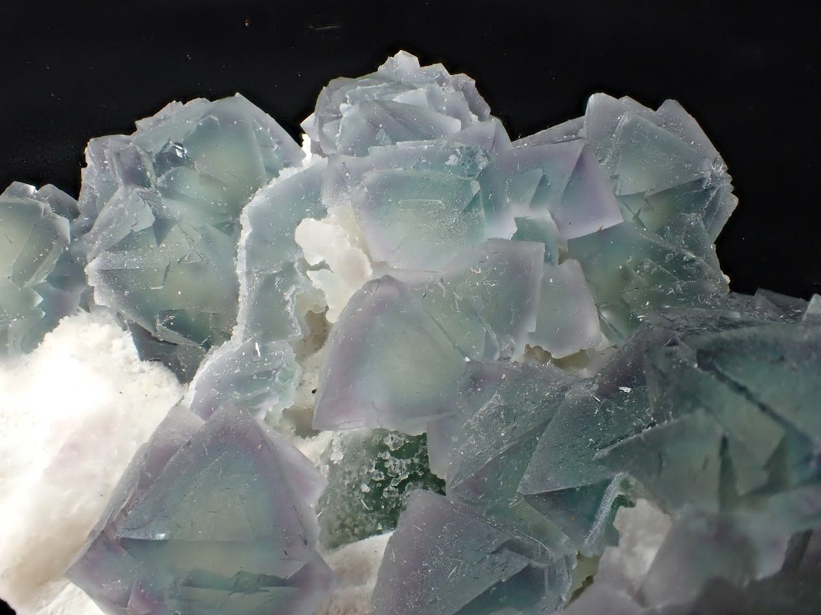 De’an Fluorite Cluster – Green and Purple UV Reactive, Jiangxi Province, China - Legacy Crystals and Minerals