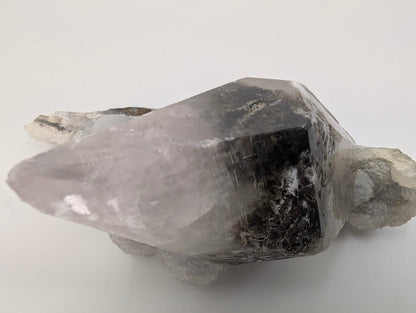 Enchanting Dogtooth Calcite with Fluorescent Sugar Sphalerite – Fujian, China - Legacy Crystals and Minerals
