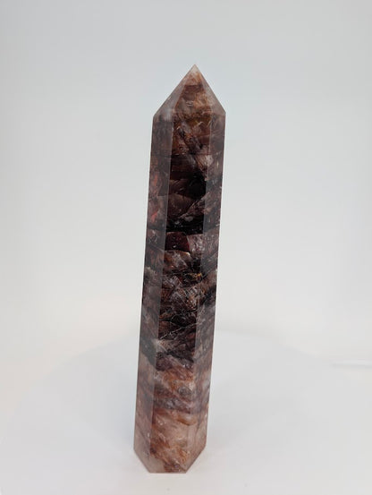 Fire Quartz tower close-up – hematite lamination