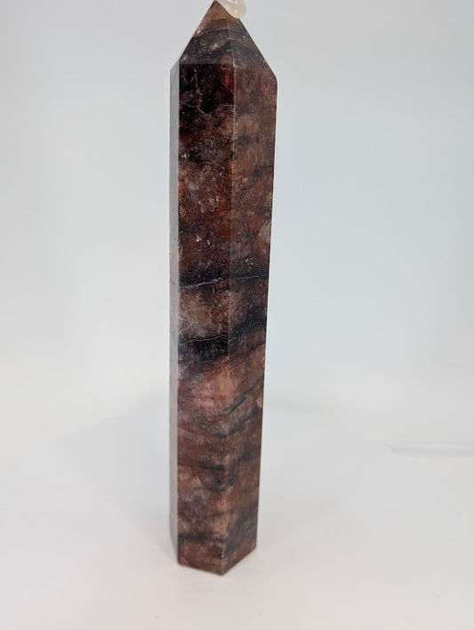 Brazilian Fire Quartz tower – full front view, 21.5 cm tall
