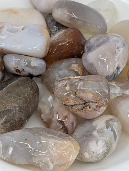 Close-up of Flower Agate showing soft plume inclusions