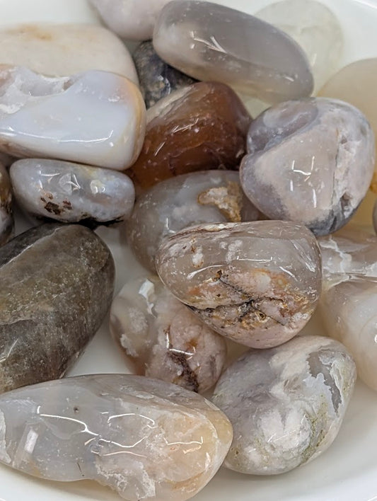 Close-up of Flower Agate showing soft plume inclusions
