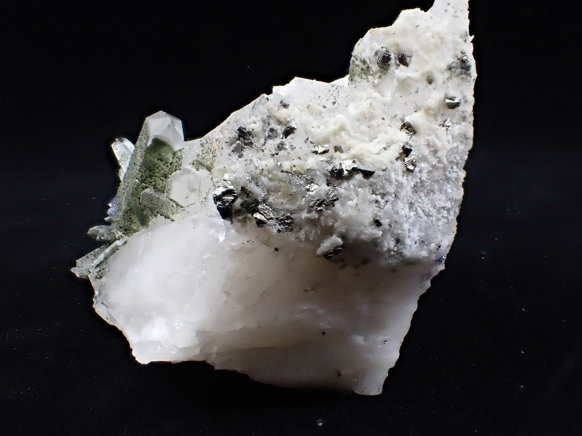Fluorite on Quartz with Chlorite Inclusions and Pyrite – Yaogangxian Mine, Hunan, China - Legacy Crystals and Minerals