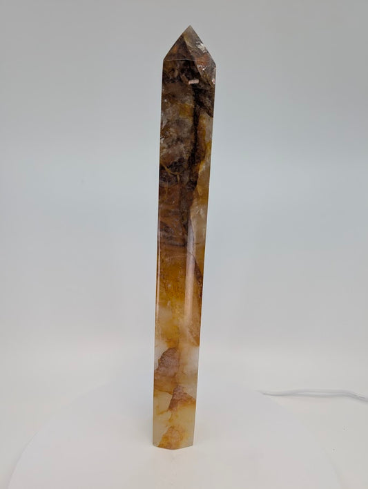 Golden Healer Quartz Tower 1.02 kg Brazil front view