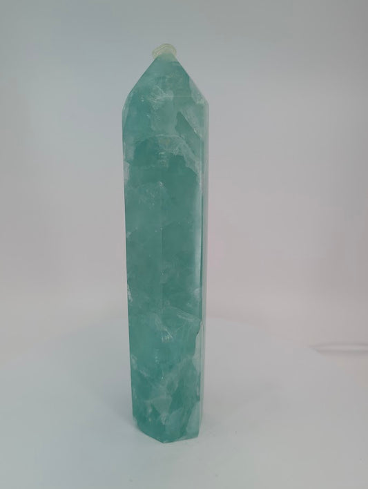 Green Fluorite tower – full front view, 19 cm tall