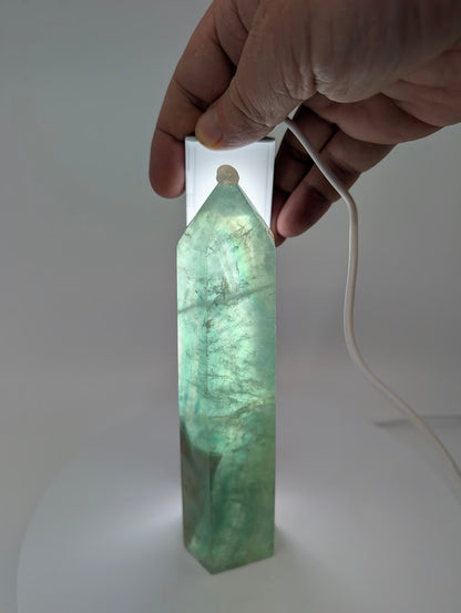 Green Fluorite tower – polished surface and color zoning
