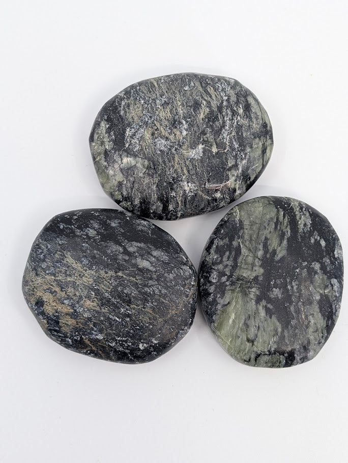 Overhead image showing surface sheen and mottled coloration