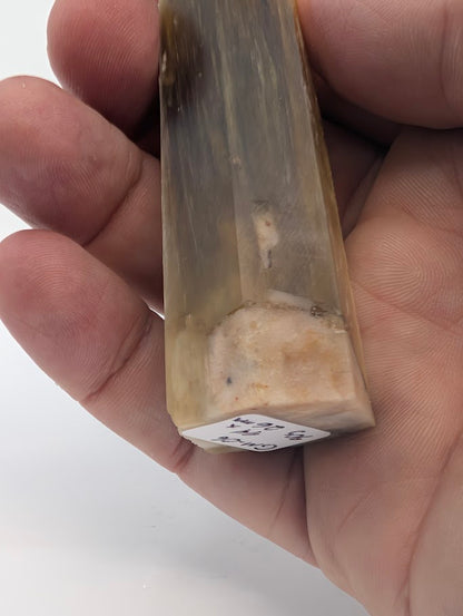 Label view showing 90 g weight and 9.4 cm height