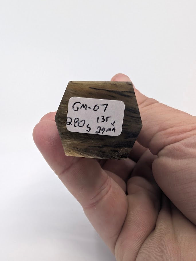 Base label of Golden Mica tower GM-07 showing weight and dimensions