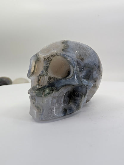 Moss Agate crystal skull carving – 41mm hand-carved natural stone