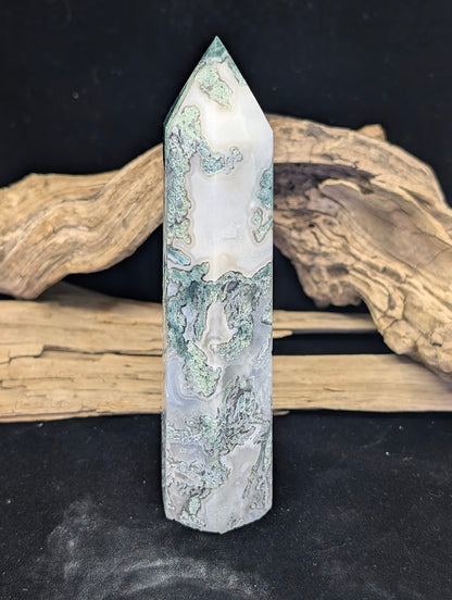 Front view of the 14cm Moss Agate tower MA-04 showing high-contrast green dendrites.