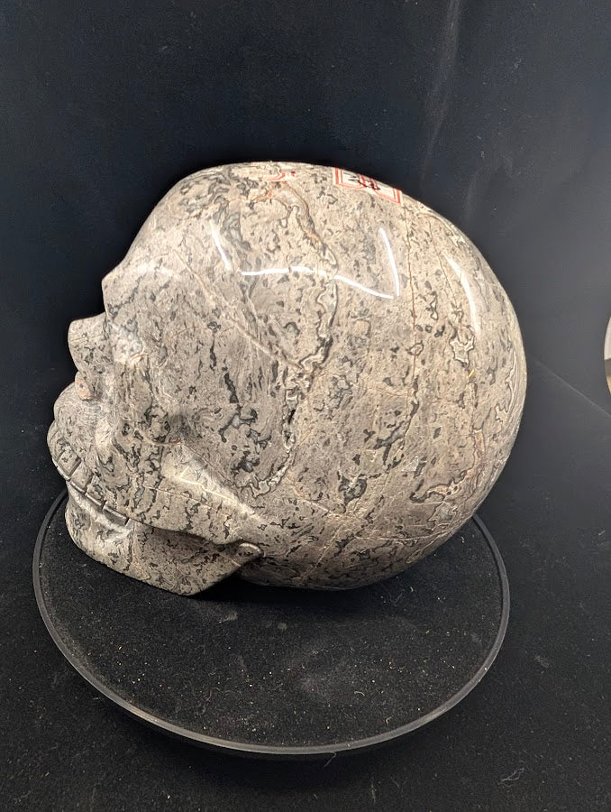Right side view emphasizing polish and flowing pattern