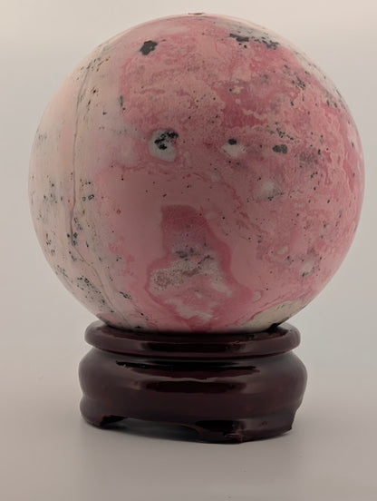 Rear perspective highlighting natural veining