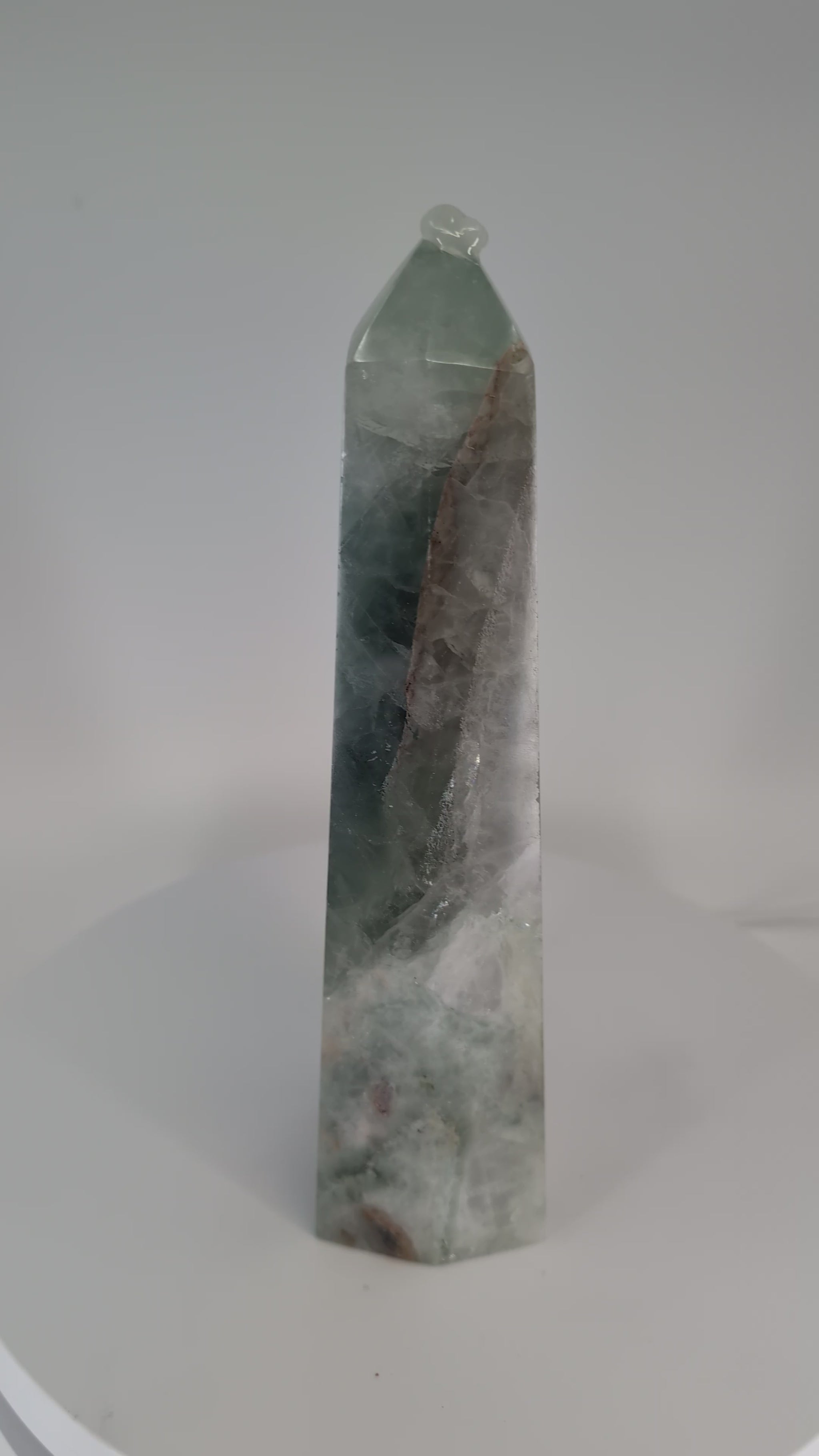 360° rotation video – Green Fluorite with Quartz and Iron Inclusions tower, 21.5 cm