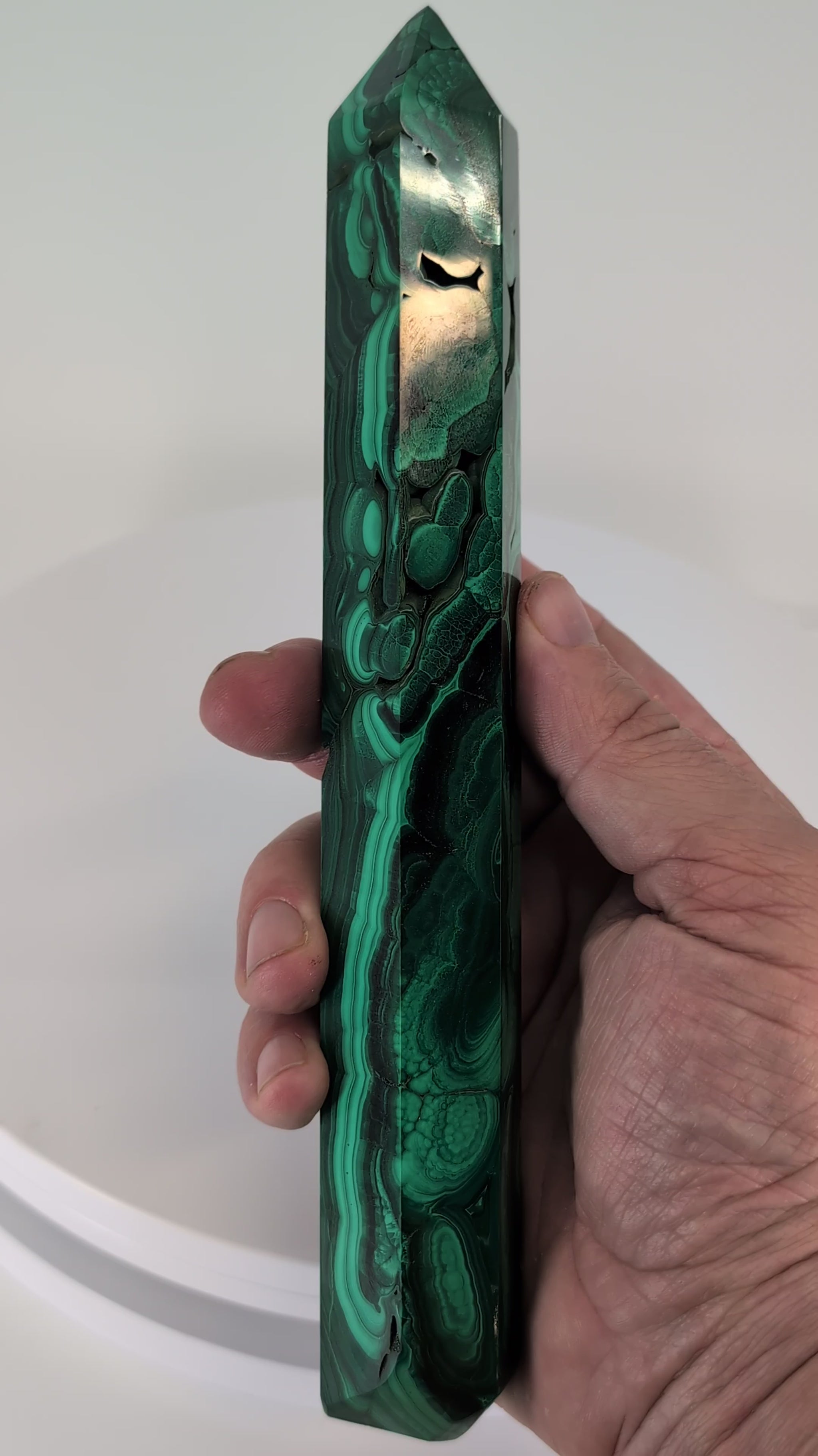 360° rotation video – Malachite tower, 22 cm, premium polished specimen