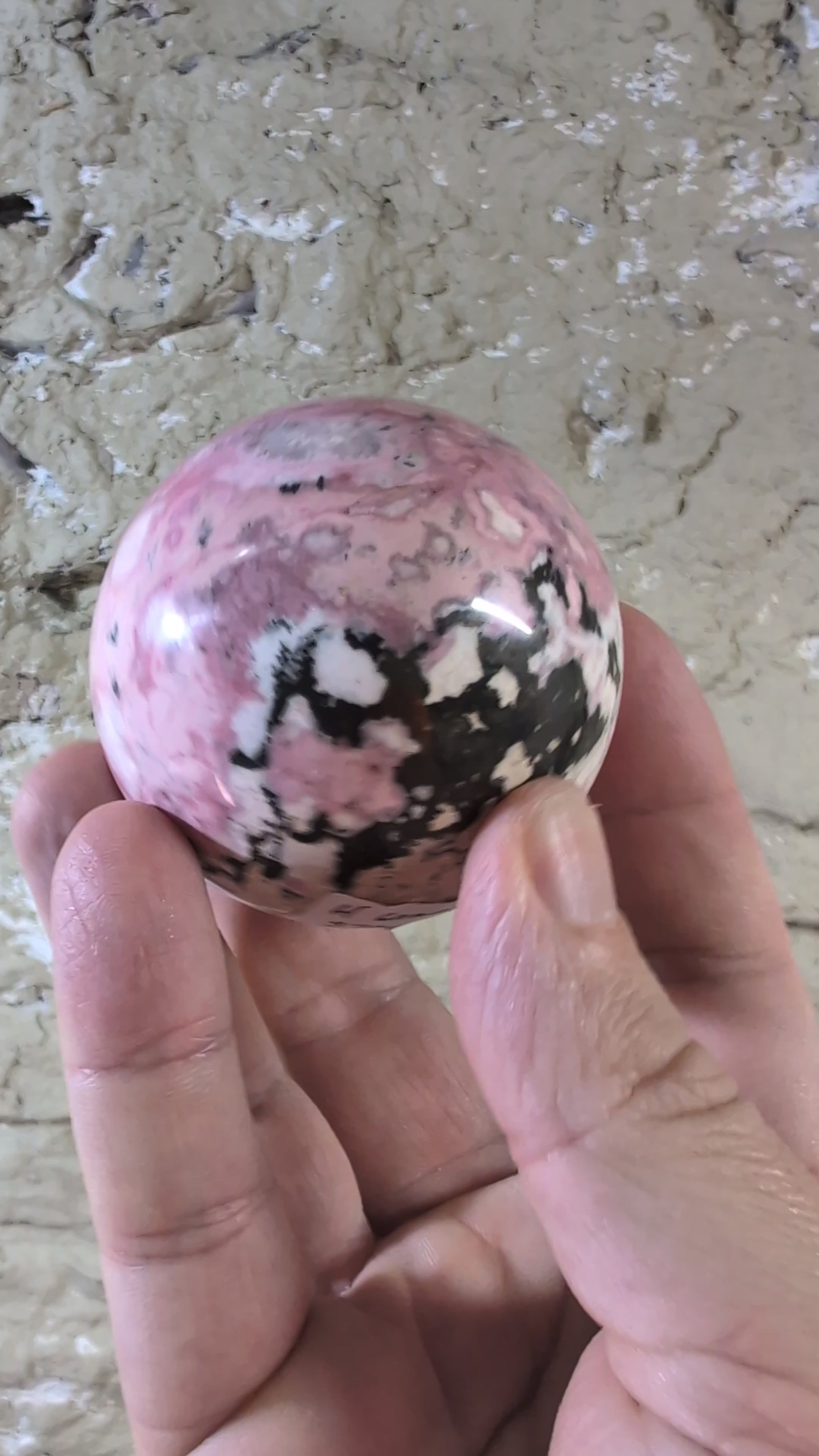 Video of 60 mm 370 g Pink Peruvian Rhodonite