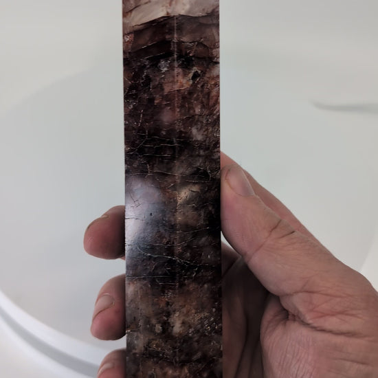 360° rotation video – Fire Quartz tower, 20.5 cm, Brazil