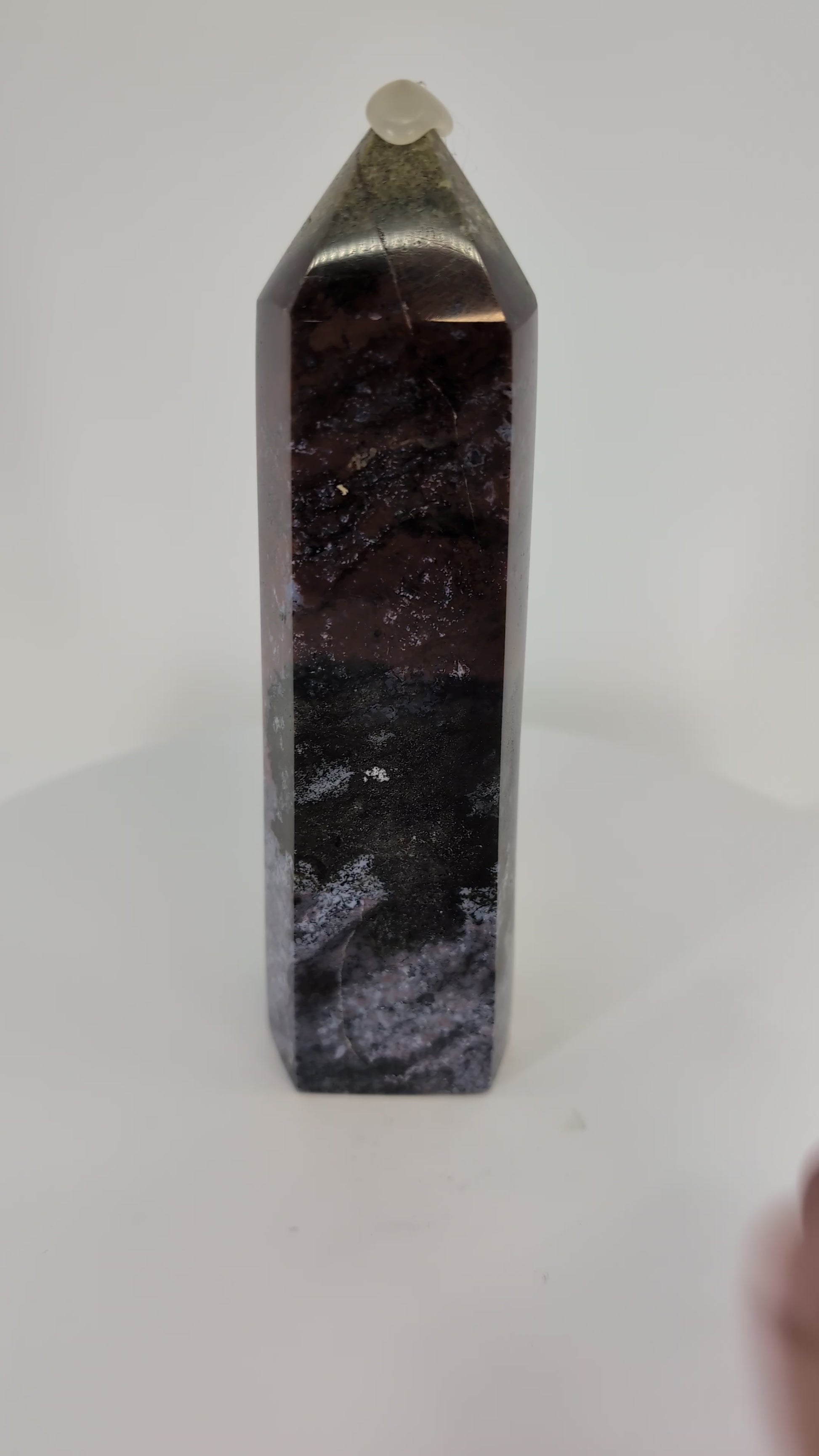 Ocean Jasper Tower OJ-05 video – 16 cm, 540 g, grey-blue tones with soft orbicular eyes. Madagascar jasper tower shown under warm light to reveal shimmer.